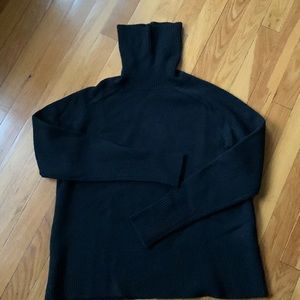 Women’s J.Crew cashmere turtleneck sweater